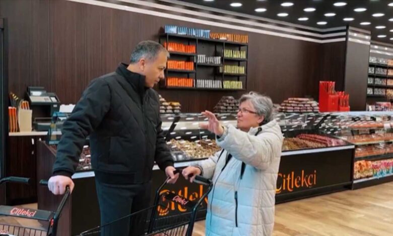 Bakanlar, boykot çağrılarına karşı alışveriş yaptı - Birlik Haber Ajansı