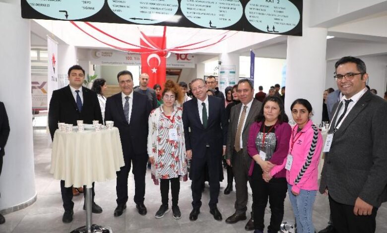 Kars'ta “En Özel Teknoloji Engelsiz STEAM Eğitimi” başladı - Birlik Haber Ajansı