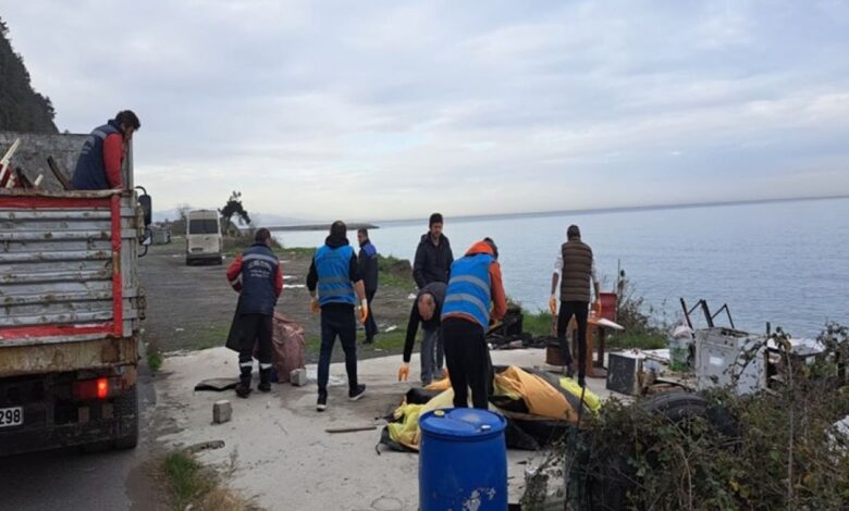 Kdz. Ereğli 'de plajlar bölgesi kaçak yapı ve işgallerden temizlendi - Birlik Haber Ajansı