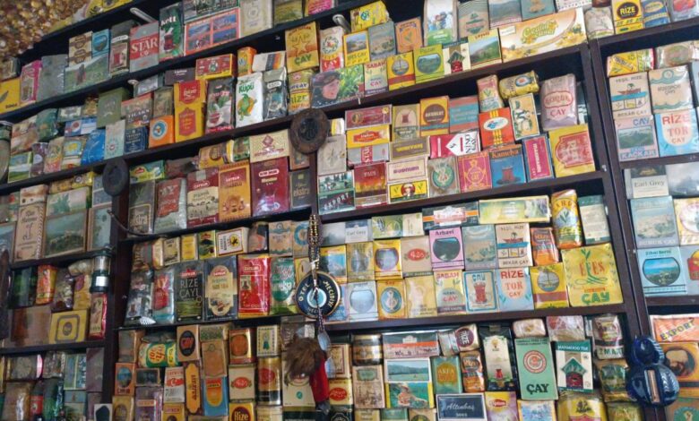 Rize'nin saklı mirası: Necat Mandev’in 64 yıllık çay koleksiyonu - Birlik Haber Ajansı